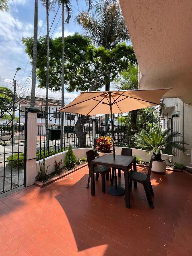 Casa Hotel Flor Del Valle Cali Guest house